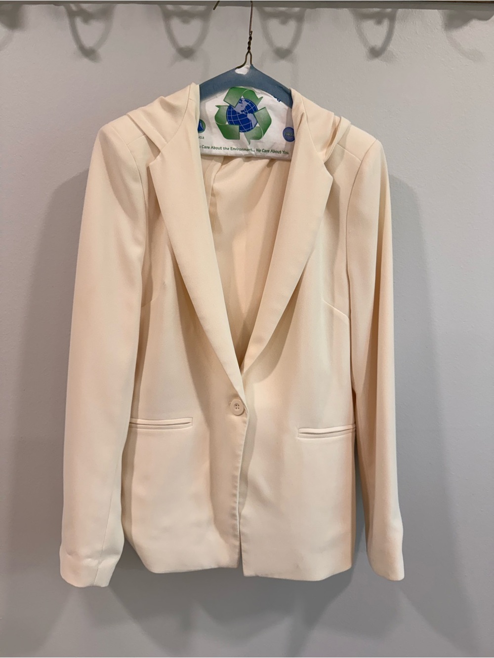 EVEREVE Cream Single-Button Hooded Blazer Jacket - Women's